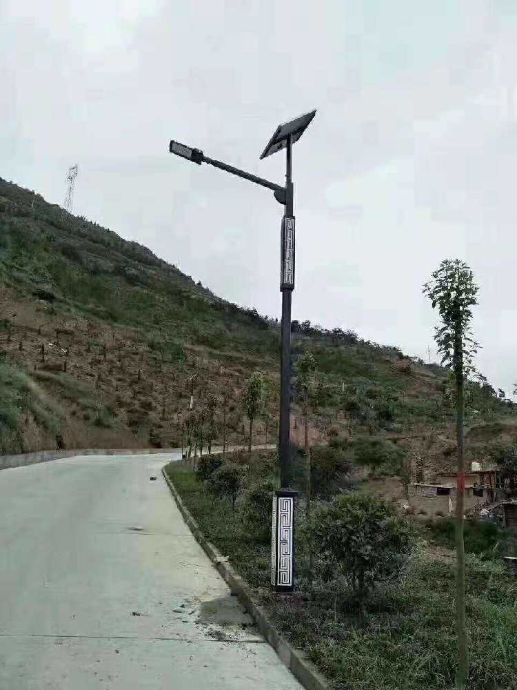 铁力市仿古太阳能路灯